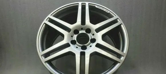 Mercedes-Benz E C207 W207 R18 alloy rim A2074011402
