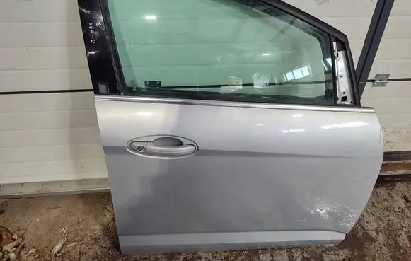 Ford C-MAX II Front door 