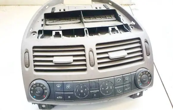 Mercedes-Benz E W211 Climate control unit 2118300085 2118300054