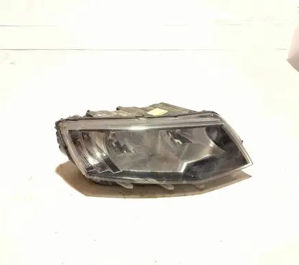 Skoda Octavia Mk3 (5E) Headlight/headlamp 5E1941016