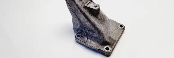 Mercedes-Benz C W202 Engine mounting bracket 6112230604