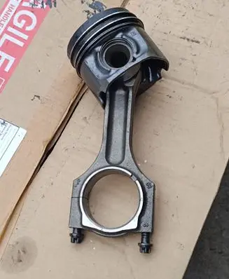 BMW X5 E70 Piston with connecting rod 7805329