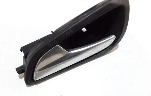 Ford Focus Front door interior handle