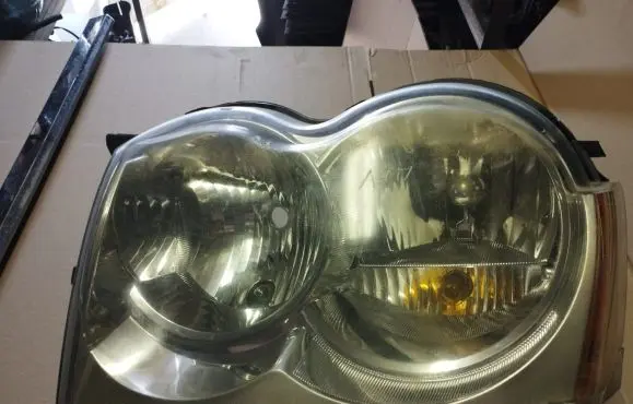 Jeep Grand Cherokee (WK) Headlight/headlamp