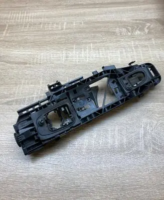 Mercedes-Benz C W205 Rear door exterior handle/bracket A0997601700 Leftside