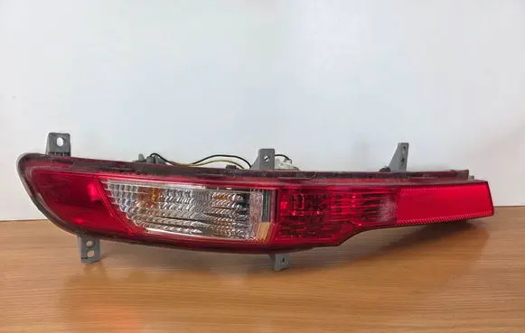 KIA Sportage Rear bumper light R9240630U3