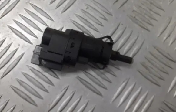 Mazda 3 I Brake pedal sensor switch 3M5T-13480-AB