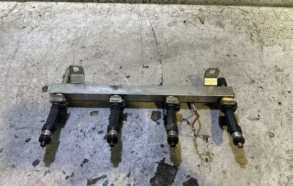 Opel Meriva B Fuel injectors set 0280151258 10120930004 55572731