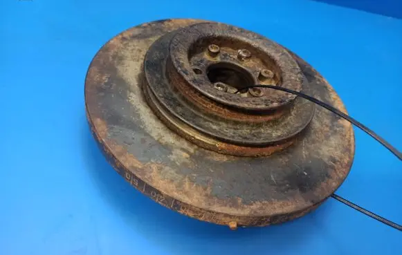 Mercedes-Benz S W126 Crankshaft pulley 1100310307