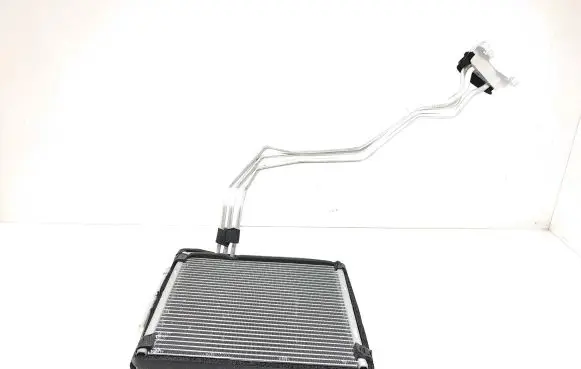 Tesla Model Y Air conditioning (A/C) radiator (interior) P10165200 P101652 10165200