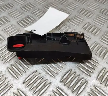 Toyota Sienna XL40 IV Rear bumper mounting bracket 5215708020