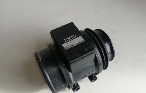 Volvo S80 Mass air flow meter 9125606 1974000150