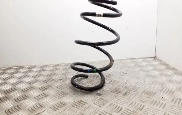 Volkswagen Golf VII Front coil spring 5QD411105D