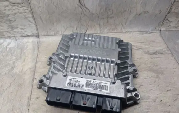 Peugeot 407 Engine control unit/module 9660780880 9655534080 5WS40262BT