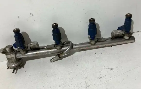 Volkswagen PASSAT B5.5 Fuel main line pipe 06B133681