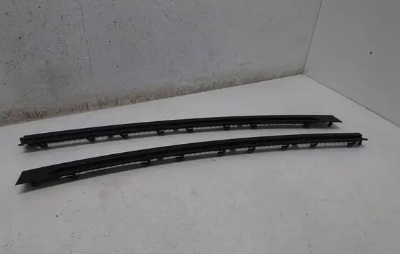 Mercedes-Benz C W205 Dashboard air vent grill cover trim A2056890108 A2056890008 2056890108