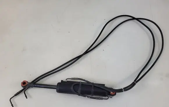 BMW 3 E92 E93 Convertible roof main ram cylinder 7128771 7175583