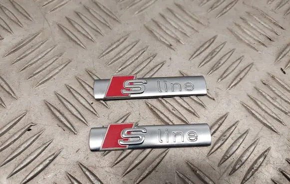 Audi Q5 SQ5 Fender model badge letters 8N0853601A