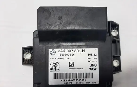 Volkswagen Sharan Rear brake EMF control unit/module 3AA907801H