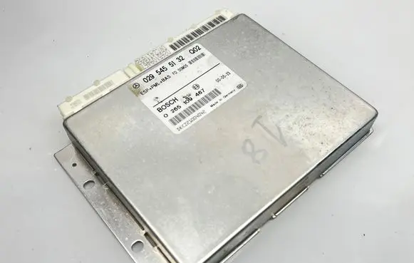 Mercedes-Benz E W212 ABS control unit/module 0295455132 0265109467