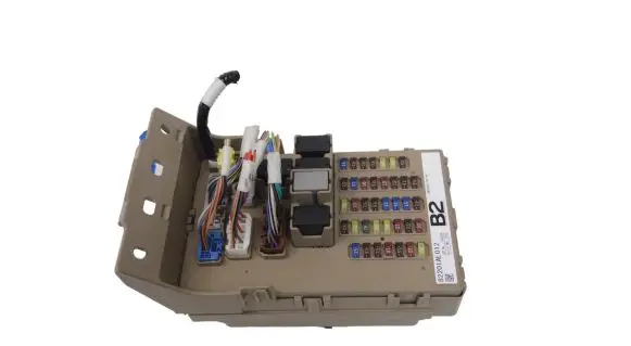 Subaru Outback (BS) Fuse box set 82201AL012