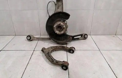Tesla Model S Front wheel hub 600704000A