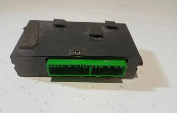 Volvo S40, V40 Other control units/modules 30889337 MB2323008341