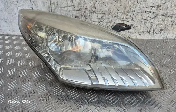 Renault Megane III Headlight/headlamp 260100018R 030124460200 1305236457