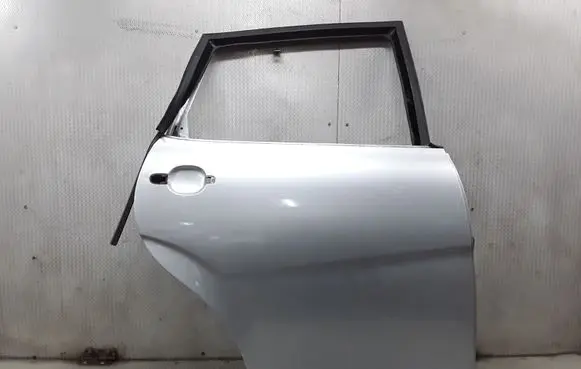 Seat Toledo III (5P) Rear door
