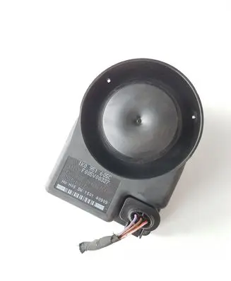 Volkswagen Tiguan Alarm system siren 1K0951605C F005V00327 150140909