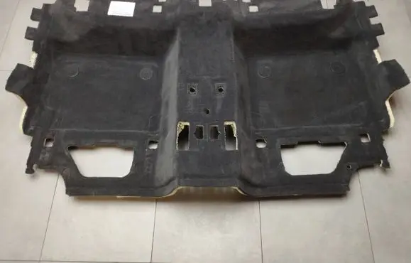 BMW 7 G11 G12 Rear floor mat 94255711 300435116 7392110