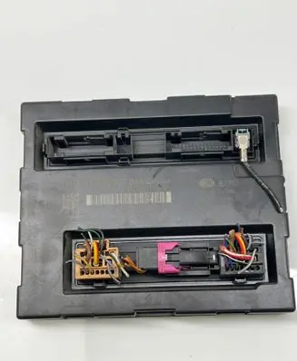 Audi A4 S4 B8 8K Comfort/convenience module 8K0907064CP