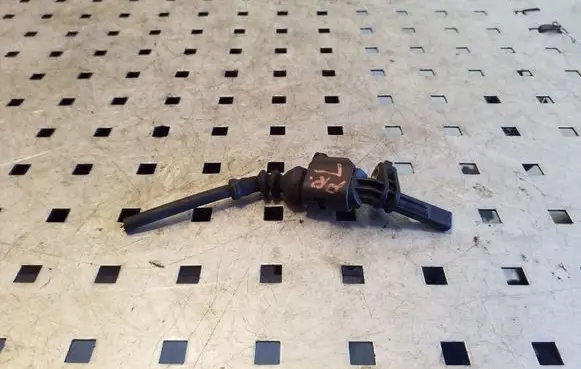 Audi A3 S3 8P ABS brake wheel speed sensor 8E0973702