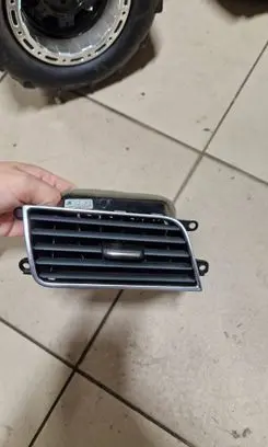 Audi A8 S8 D4 4H Dashboard side air vent grill/cover trim 4H1820902A 07990