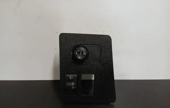 Nissan Qashqai Wing mirror switch 68485JD900 P10970A77500