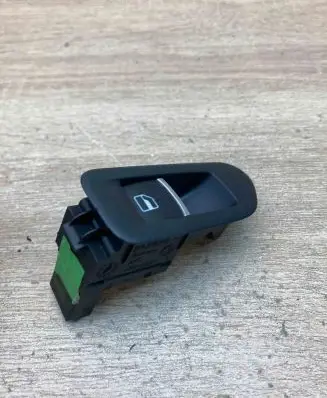 Volkswagen Golf VI Electric window control switch 5K4868345