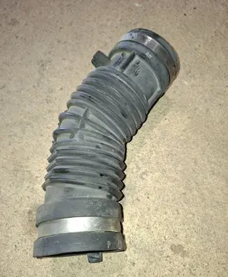 Renault Scenic III - Grand scenic III Air intake duct part 165751903R