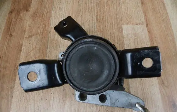 Lexus NX Engine mount bracket 1230536090