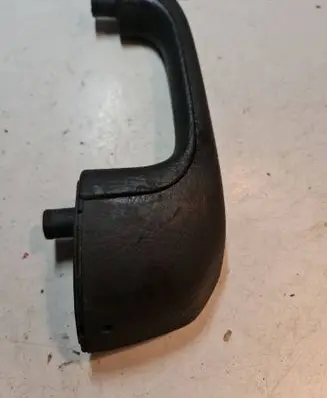 Audi A6 S6 C4 4A Front door interior handle trim 4A0867172 7285AU56