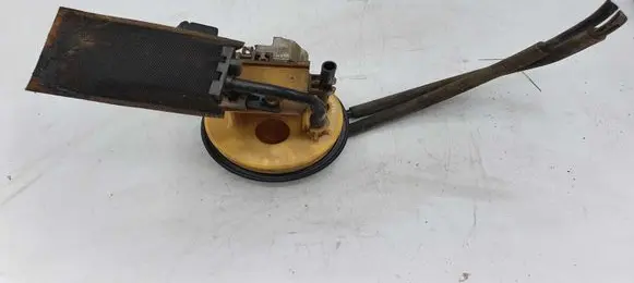 Toyota Corolla Verso AR10 Fuel level sensor 770100F010