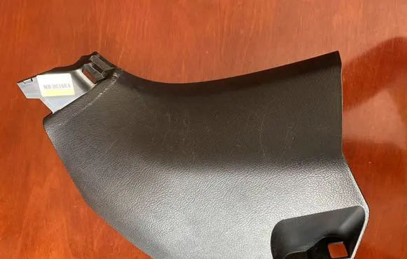 Lexus CT 200H Foot area side trim 6211276010