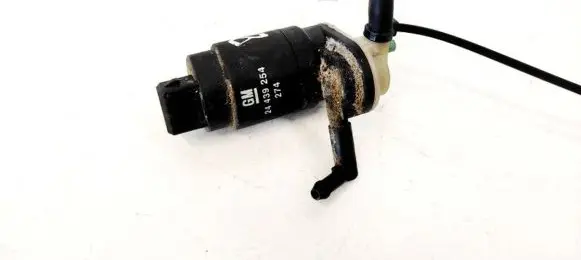 Opel Meriva A Windscreen/windshield washer pump 24439254