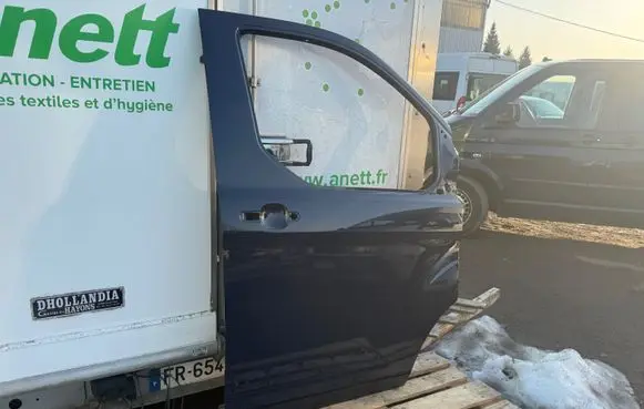 Ford Transit Custom Front door 