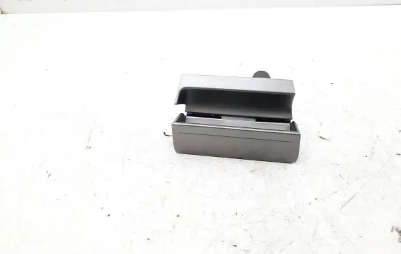Volkswagen Phaeton Hand brake release handle 3D1712305