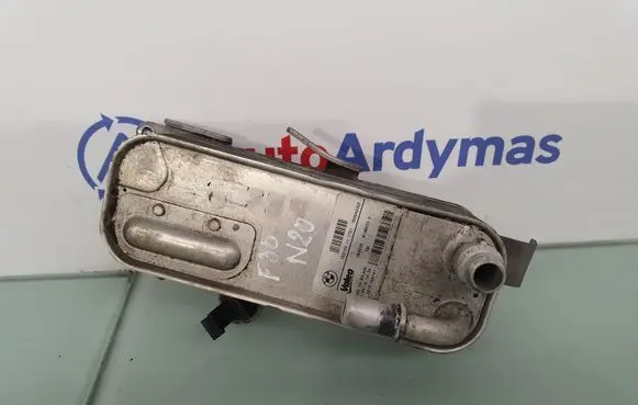BMW 4 F32 F33 Gearbox / Transmission oil cooler 7600553 17217600553