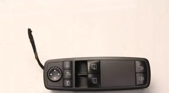 Mercedes-Benz A W169 Window control relay 