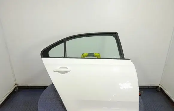 Rear door