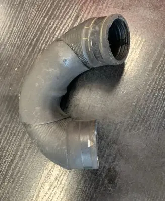 BMW 1 E81 E87 Engine coolant pipe/hose 7558071