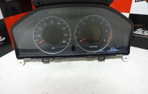Volvo V70 Speedometer (instrument cluster) 30786629AB
