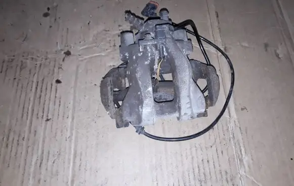 Mercedes-Benz E W211 Rear brake caliper NOCODE